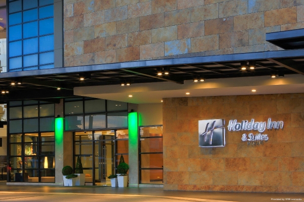 Holiday Inn & Suites MAKATI (Makati City)